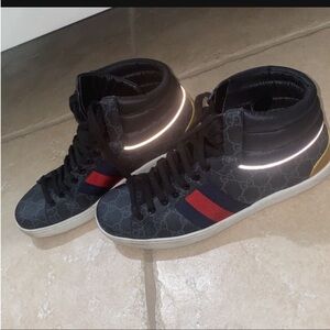 Gucci Men Sneakers size 8.5